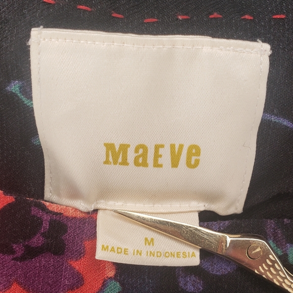 Anthropologie Black Floral Top - Picture 10 of 12